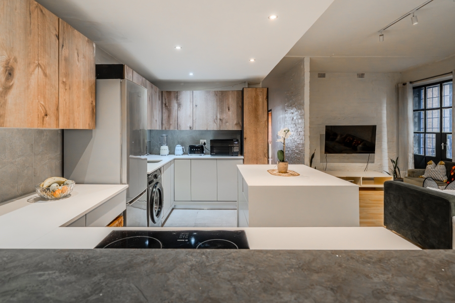 2 Bedroom Property for Sale in Gardens Western Cape